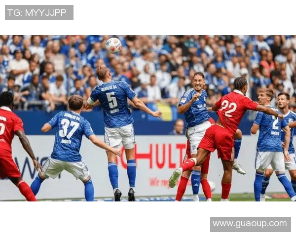 沙尔克04惨遭柏林赫塔逆转揭示团队危机深度