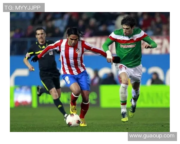 马德里竞技与巴利亚的激烈对决展现足球魅力与战术智慧的完美结合 马德里竞技与巴利亚的激烈对决展现足球魅力与战术智慧的完美结合